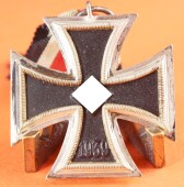 Eisernes Kreuz 2.Klasse 1939 mit Band (109) - TOP CONDITION