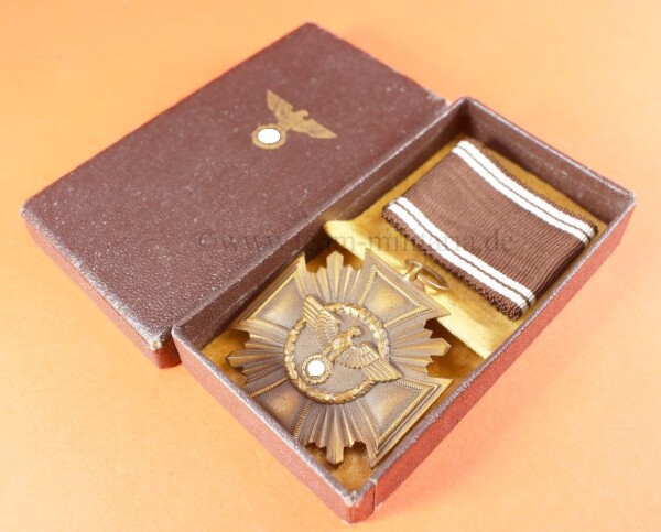 Dienstauszeichnung der NSDAP in Bronze im Etui (M1/34)  - MINT CONDITION
