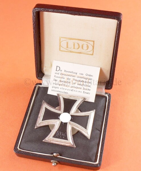 Eisernes Kreuz 1.Klasse 1939 Schraubscheibe (L/11) im LDO Etui mit LDO Prüfzettel - MINT CONDITION - SEHR SELTEN