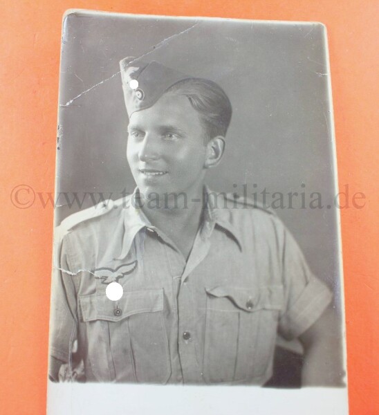  Portrait Foto Afrika Korps Luftwaffen Soldat in Tropenuniform mit Schiffchen