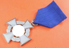 Treudienst-Ehrenzeichen in Silber mit Band - MINT CONDITION