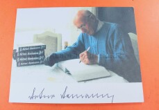 original Unterschrift Artur Axmann im hohen Alter 90iger...