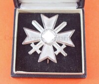 Kriegsverdienstkreuz 1.Klasse 1939 mit Schwerter (L15) im...