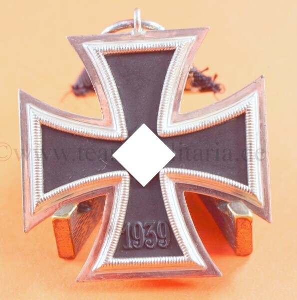 Eisernes Kreuz 2.Klasse 1939 am Band (Deumer)- MINT CONDITION