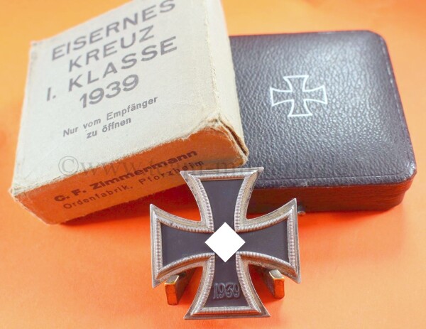Eisernes Kreuz 1.Klasse 1939 (20) im Etui mit (blauen!) Umkarton - MINT CONDITION