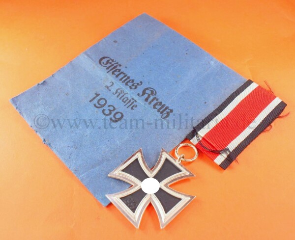Eisernes Kreuz 2.Klasse 1939 (100) mit Tüte und Band - STONE MINT CONDITION