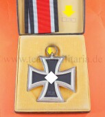 Eisernes Kreuz 2.Klasse 1939 (L/18) im fr&uuml;hen LDO...