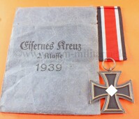 Eisernes Kreuz 2.Klasse 1939 (44) mit Band und T&uuml;te...