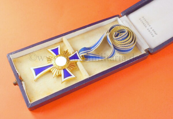 Ehrenkreuz der Deutschen Mutter in Gold im Etui - MINT CONDITION