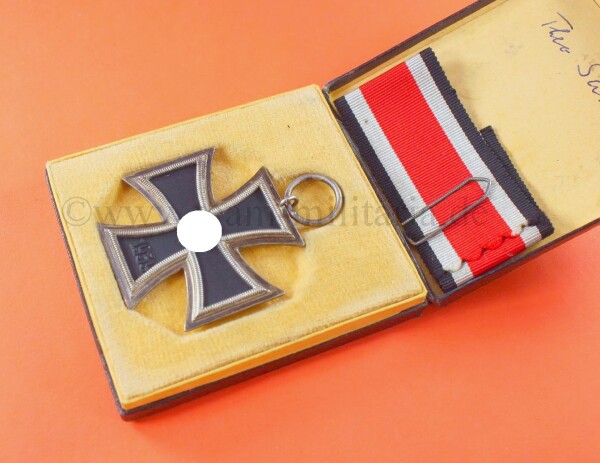 Eisernes Kreuz 2.Klasse 1939 (L/15) im frühen LDO Etui 1.Form - EXTREM SELTEN