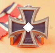 Eisernes Kreuz 2.Klasse 1939 (23) mit Band
