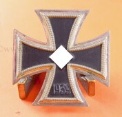 Eisernes Kreuz 1.Klasse 1939 (L/11 im Kasten)