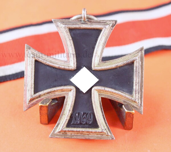 Eisernes Kreuz 2.Klasse 1939 (Paulmann & Crone) am Band - TOP CONDITION