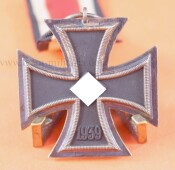 Eisernes Kreuz 2.Klasse 1939 (4) am Band