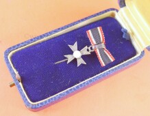 Miniatur zum Ritterkreuz des Kriegsverdienstkreuzes ohne...