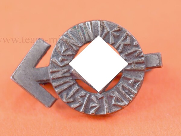 Miniatur HJ Leistungsabzeichen Leistungsrune in Silber  (RZM M1/35)