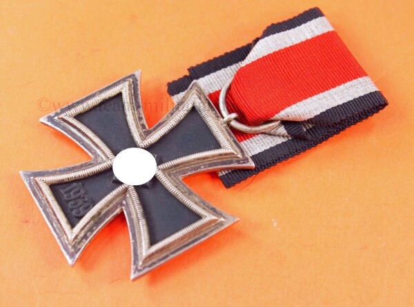 Eisernes Kreuz 2.Klasse 1939 (23) am Band