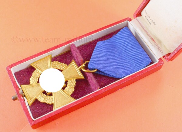Treudienst-Ehrenzeichen in Gold für 40 Jahre (Deschler) - MINT CONDITION
