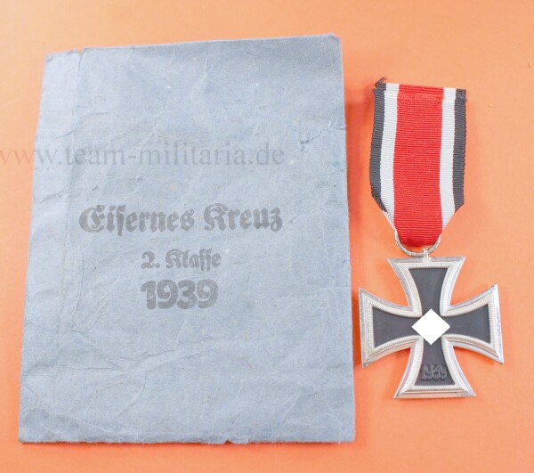 Eisernes Kreuz 2.Klasse 1939 (13) mit Tüte und Band - MINT CONDITION