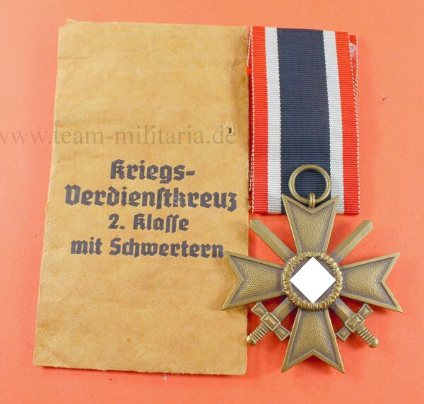 Kriegsverdienstkreuz 2. Klasse 1939 mit Schwertern (87) am Band und Tüte