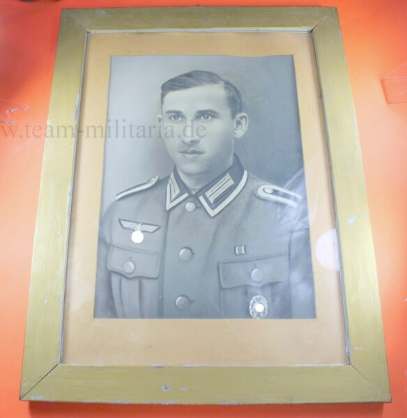 großes Portrait Soldat Wehrmacht Heer mit VWA 1.Form in Silber
