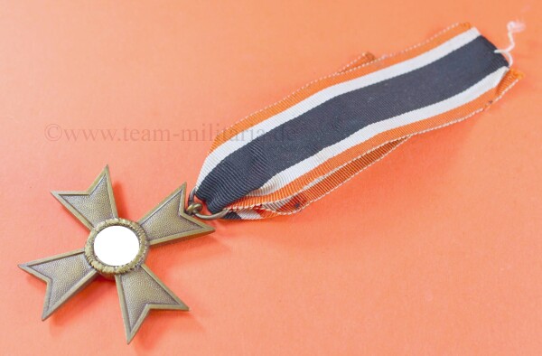Kriegsverdienstkreuz 2. Klasse 1939 ohne Schwerter (36) am orangefabrigen Band
