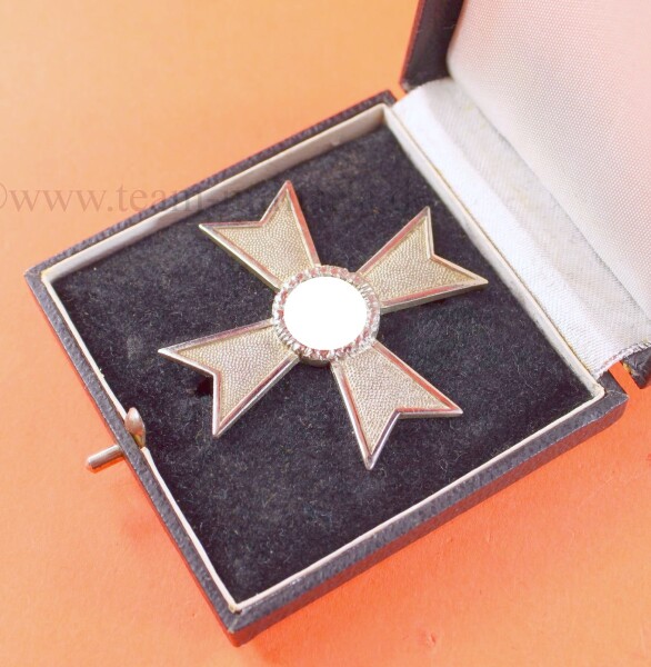 Kriegsverdienstkreuz 1.Klasse 1939 ohne Schwerter (50) im Etui - MINT CONDITION