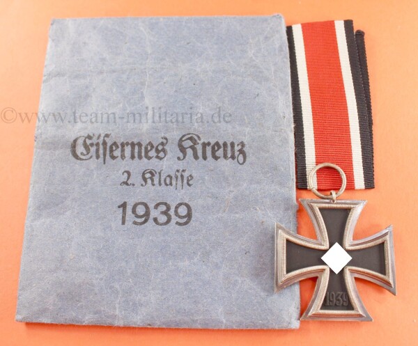 Eisernes Kreuz 2.Klasse 1939 (65) mit Verleihungstüte - MINT CONDITION