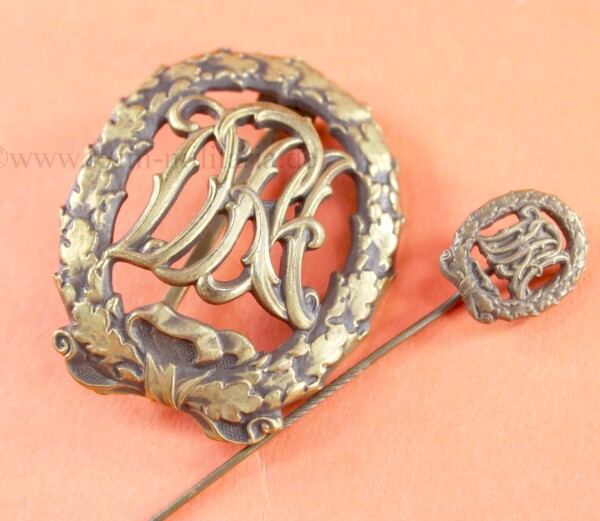Sportabzeichen DRA (Deutscher Reichsausschuss für Leibesübungen) in Bronze mit Mini