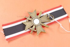 Kriegsverdienstkreuz 2.Klasse mit Schwerter 1939 ( 51)...