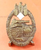 Panzerkampfabzeichen in Bronze (W) hohl - MINT CONDITION