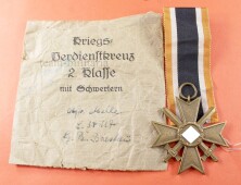 Kriegsverdienstkreuz mit Schwertern 1939 (101) und T&uuml;te