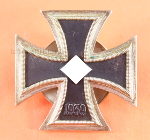 Eisernes Kreuz 1.Klasse 1939 an Schraubscheibe (L/16)