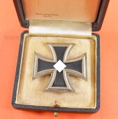 Eisernes Kreuz 1.Klasse 1939 im Etui (7) - TOP SET