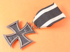 Eisernes Kreuz 2.Klasse 1914 (*M*) am Band