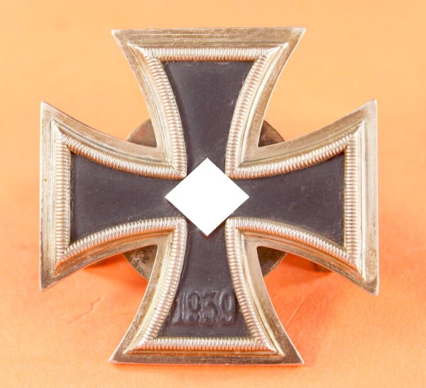 Eisernes Kreuz 1.Klasse 1939 an Schraubscheibe (L59 Quadrat) - SELTEN