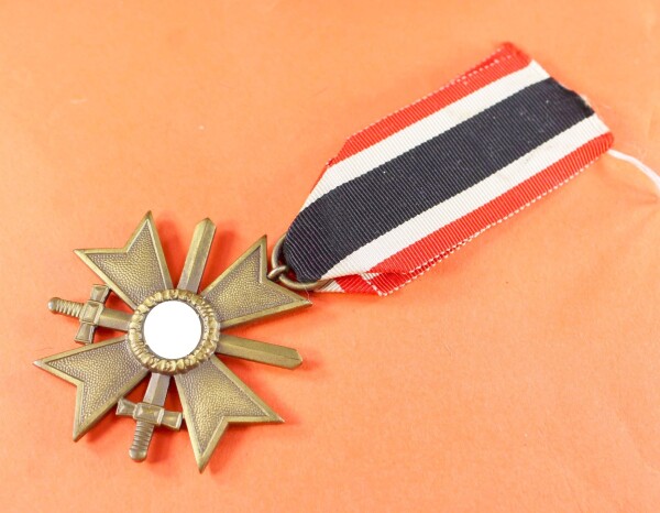 Kriegsverdienstkreuz 2.Klasse 1939 mit Schwertern (6) mit Band