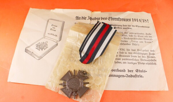 Ehrenkreuz für Frontkämpfer 1914/1918 mit Band, Tüte und Inhaberschreiben